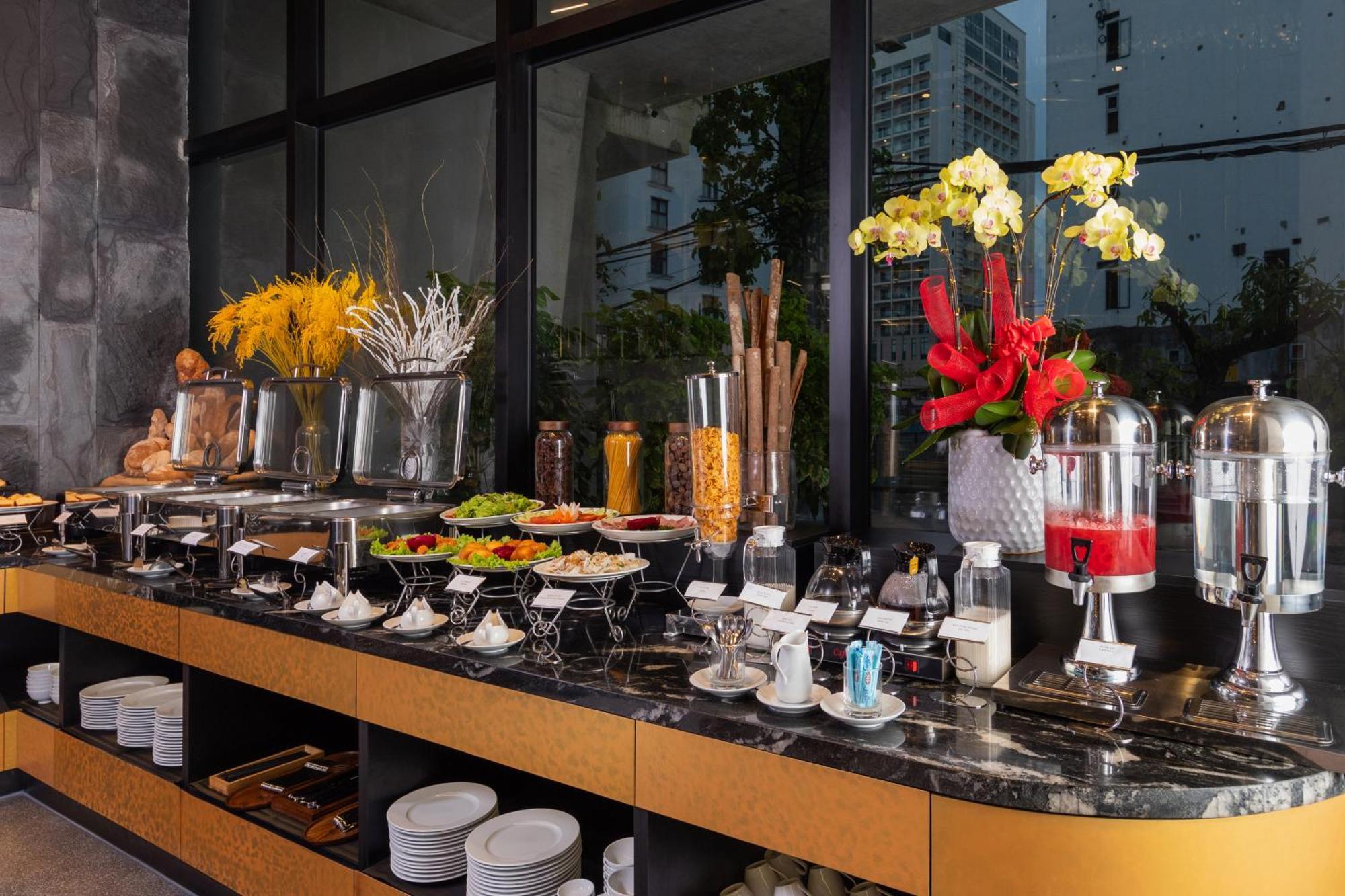 Taiyo Hotel & Apartment Da Nang Zewnętrze zdjęcie